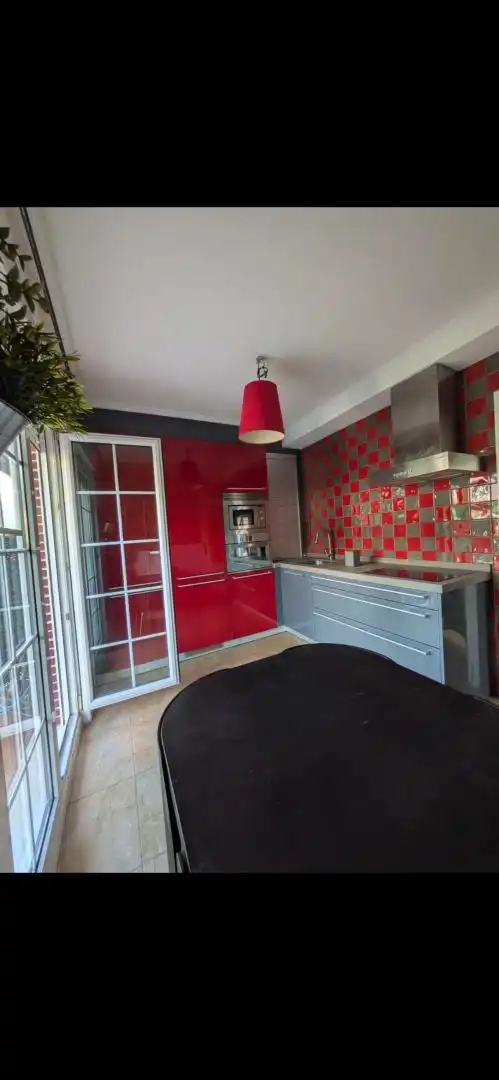Einfamilien-Reihenhaus zum Verkauf in N-611, 20, Los Corrales de Buelna Küche von Einfamilien-Reihenhaus zum Verkauf in Los Corrales de Buelna mit Terrasse