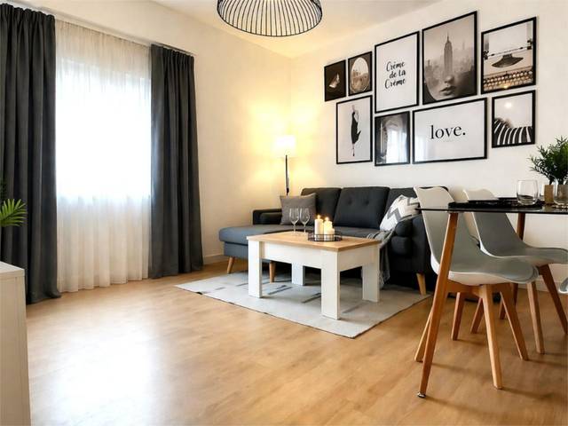 Piso en Venta en Calle Estevanez, 32 en Burrero