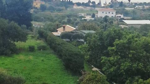 Foto 4 de Dúplex en venda a Calle Alfarnate, 4, La Concha - Resina Golf, Estepona