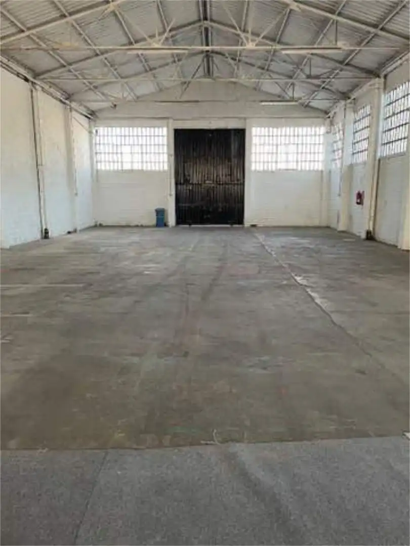 Nave industrial de alquiler en  Madrid Capital