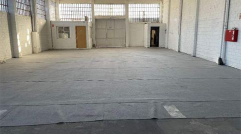 Foto 2 von Fabrikhallen zur Miete in Entrevías, Madrid Capital