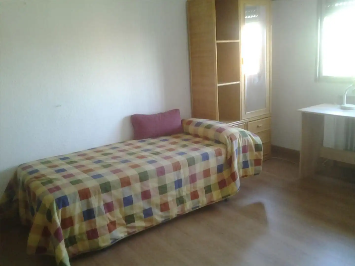 Habitación en Calle Luis Vives, 1, Rinconada