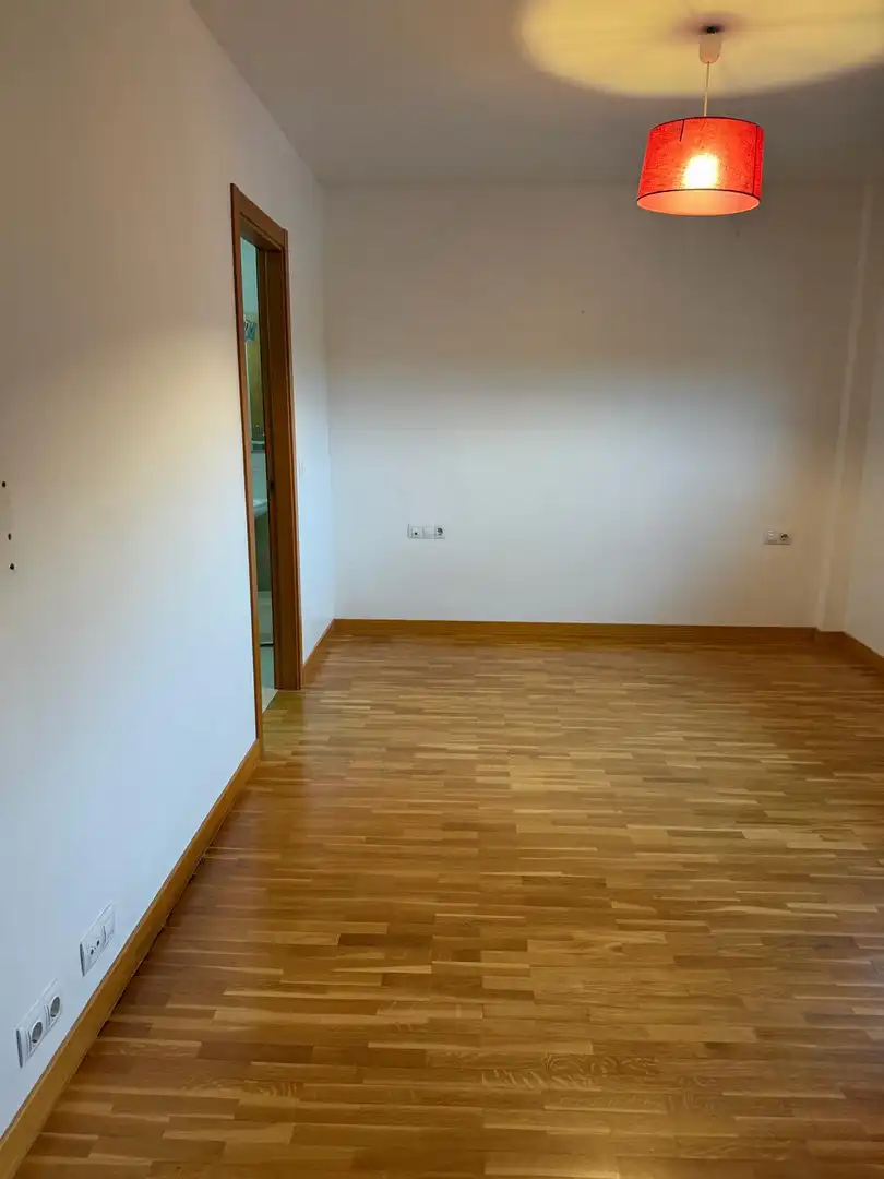 Detached homes for sale in Calle Zabaltzagain, 25, Puente la Reina / Gares Detached homes for sale in Puente la Reina / Gares with Heating, Private garden and Parquet flooring