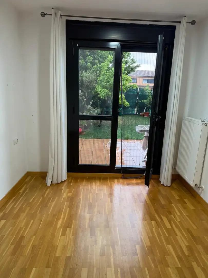 Detached homes for sale in Calle Zabaltzagain, 25, Puente la Reina / Gares Garden of Detached homes for sale in Puente la Reina / Gares with Heating, Private garden and Parquet flooring