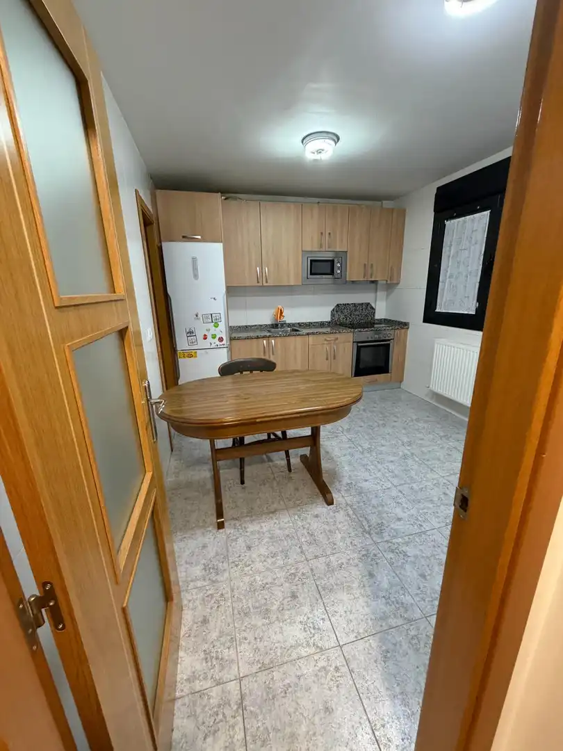 Detached homes for sale in Calle Zabaltzagain, 25, Puente la Reina / Gares Kitchen of Detached homes for sale in Puente la Reina / Gares with Heating, Private garden and Parquet flooring