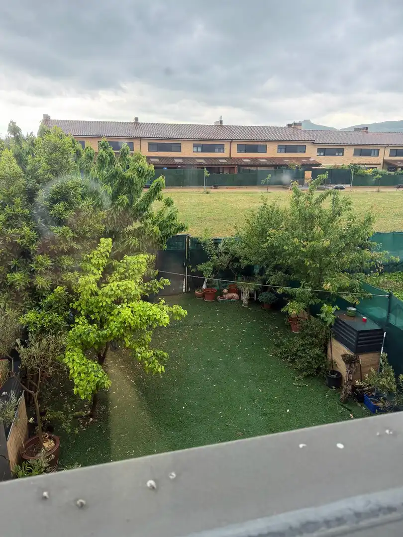 Detached homes for sale in Calle Zabaltzagain, 25, Puente la Reina / Gares Garden of Detached homes for sale in Puente la Reina / Gares with Heating, Private garden and Parquet flooring