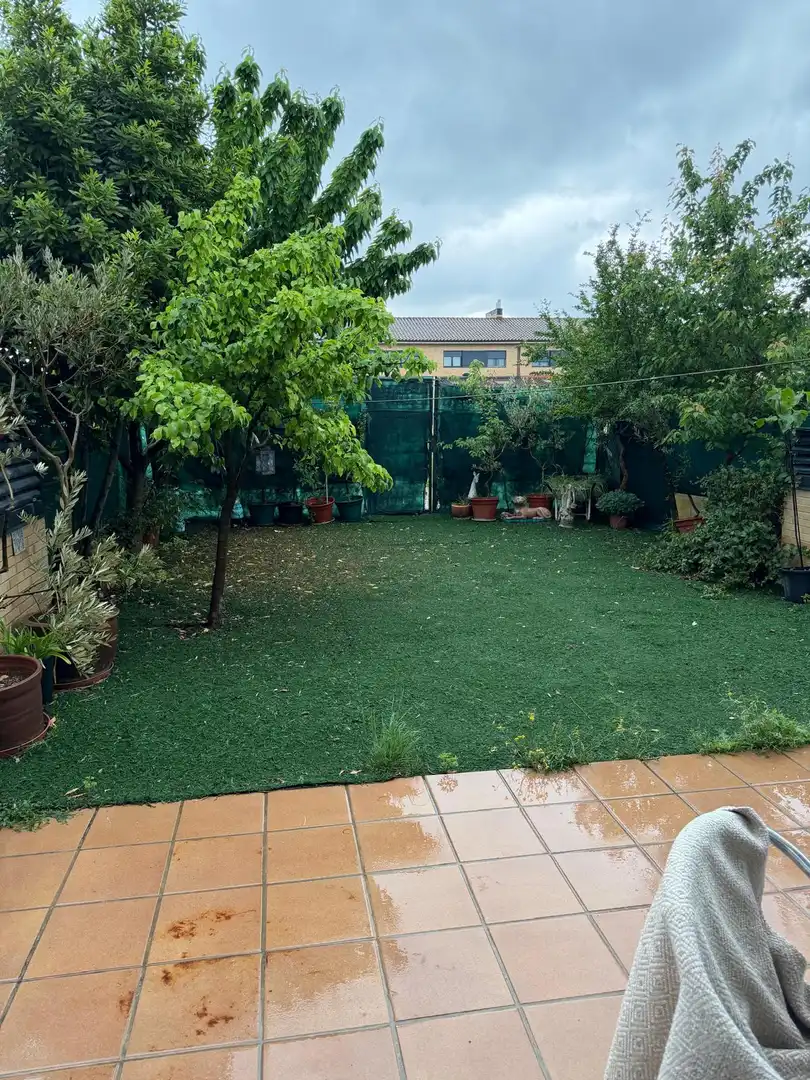 Detached homes for sale in Calle Zabaltzagain, 25, Puente la Reina / Gares Garden of Detached homes for sale in Puente la Reina / Gares with Heating, Private garden and Parquet flooring