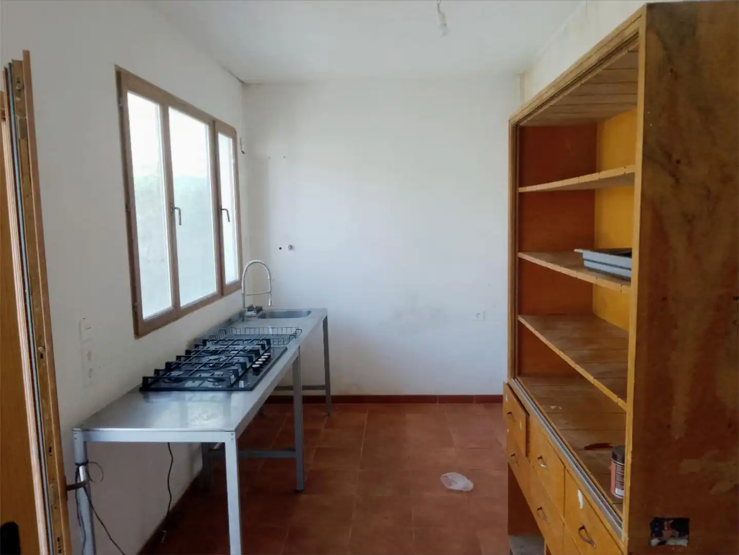 Casa adosada en venta en Lugar la Colonia, 15, Fornes Cocina de Casa adosada en venta en Fornes con Jardín privado, Terraza y Balcón
