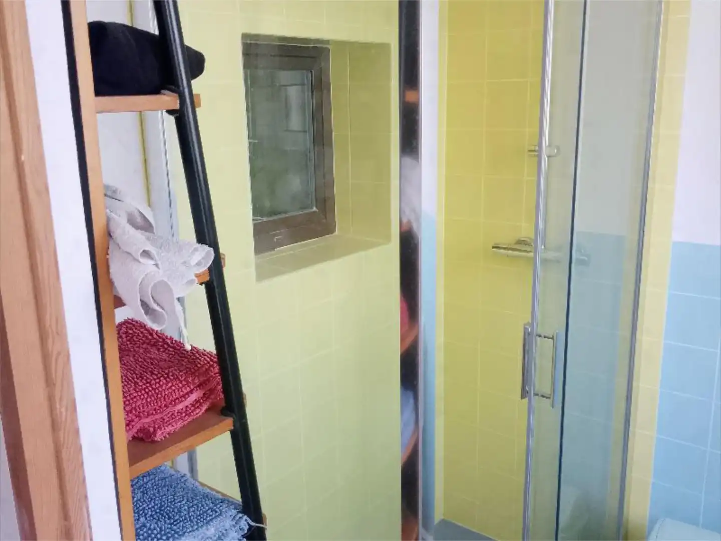 Casa adosada en venta en Lugar la Colonia, 15, Fornes Baño de Casa adosada en venta en Fornes con Jardín privado, Terraza y Balcón
