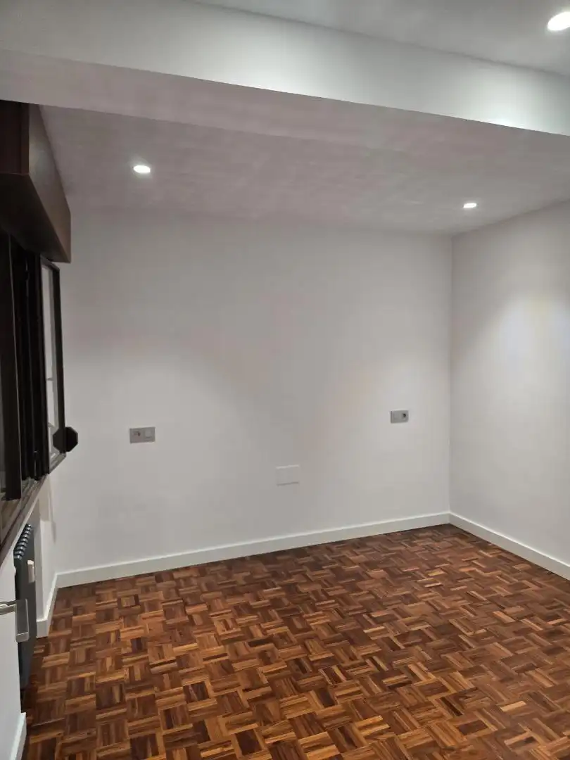 Piso de alquiler en Gijón  con Calefacción, Parquet y Horno