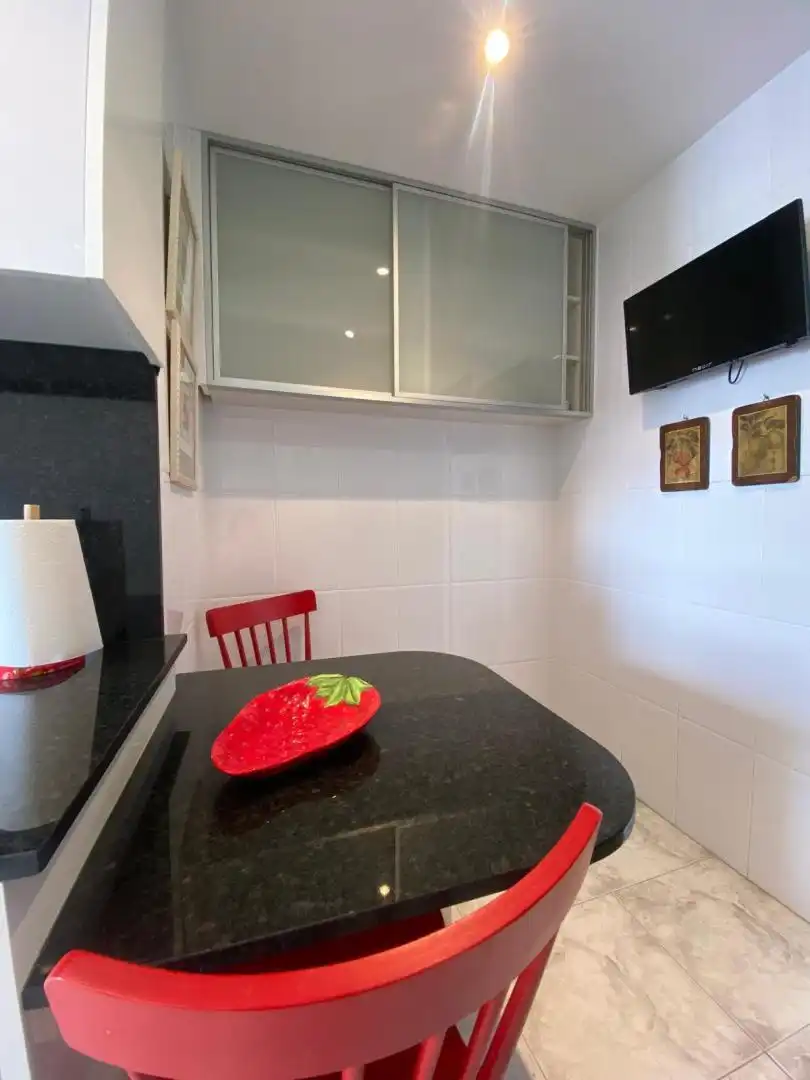 Piso de alquiler en Rúa dos Cesteiros, 7, Sanxenxo pueblo Cocina de Piso de alquiler en Sanxenxo con Calefacción, Jardín privado y Terraza
