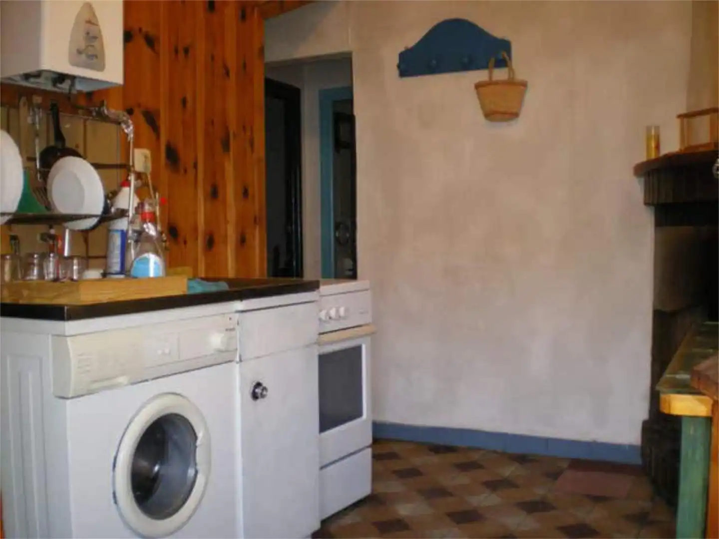 Kitchen of Flat for rent in La Adrada   with Storage room and Furnished