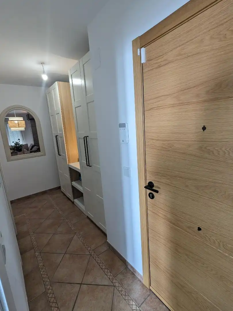 Flat for sale in Calle Luis Buñuel, 15, Huerta Nueva Flat for sale in Estepona with Private garden, Terrace and Swimming Pool