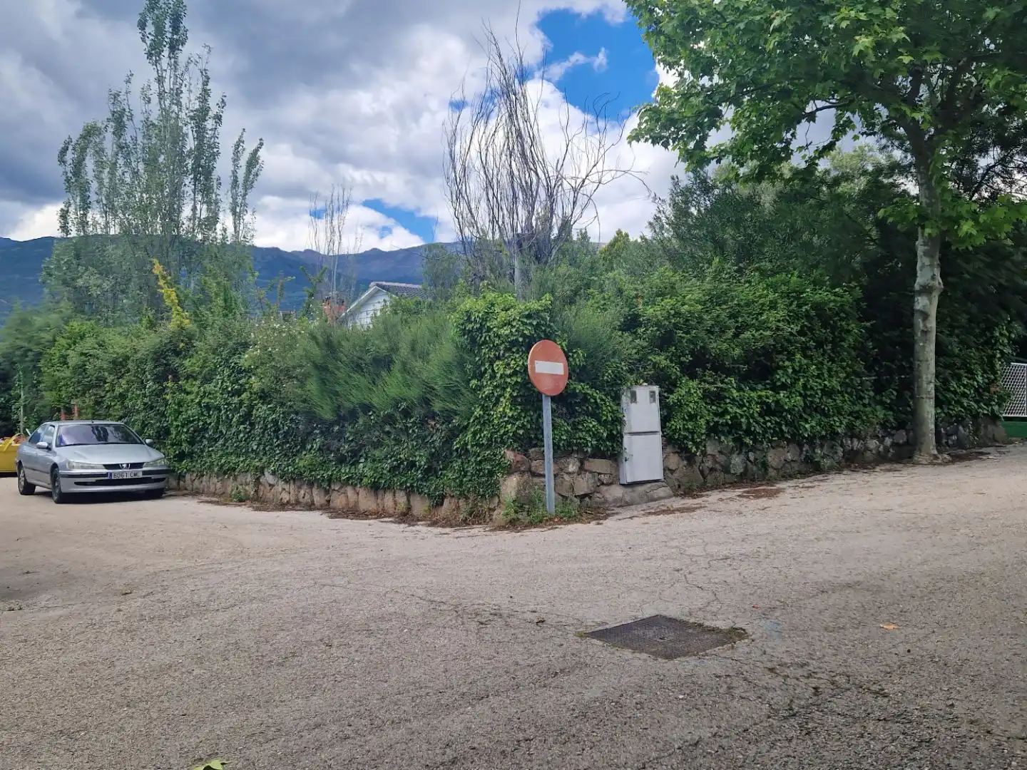 Vista exterior de Casa o chalet de alquiler en La Adrada  con Calefacción, Jardín privado y Terraza