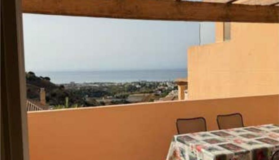 Flat for rent in Calahonda, Mijas - image 1 Photo 1 of Flat for rent in Calahonda, Mijas