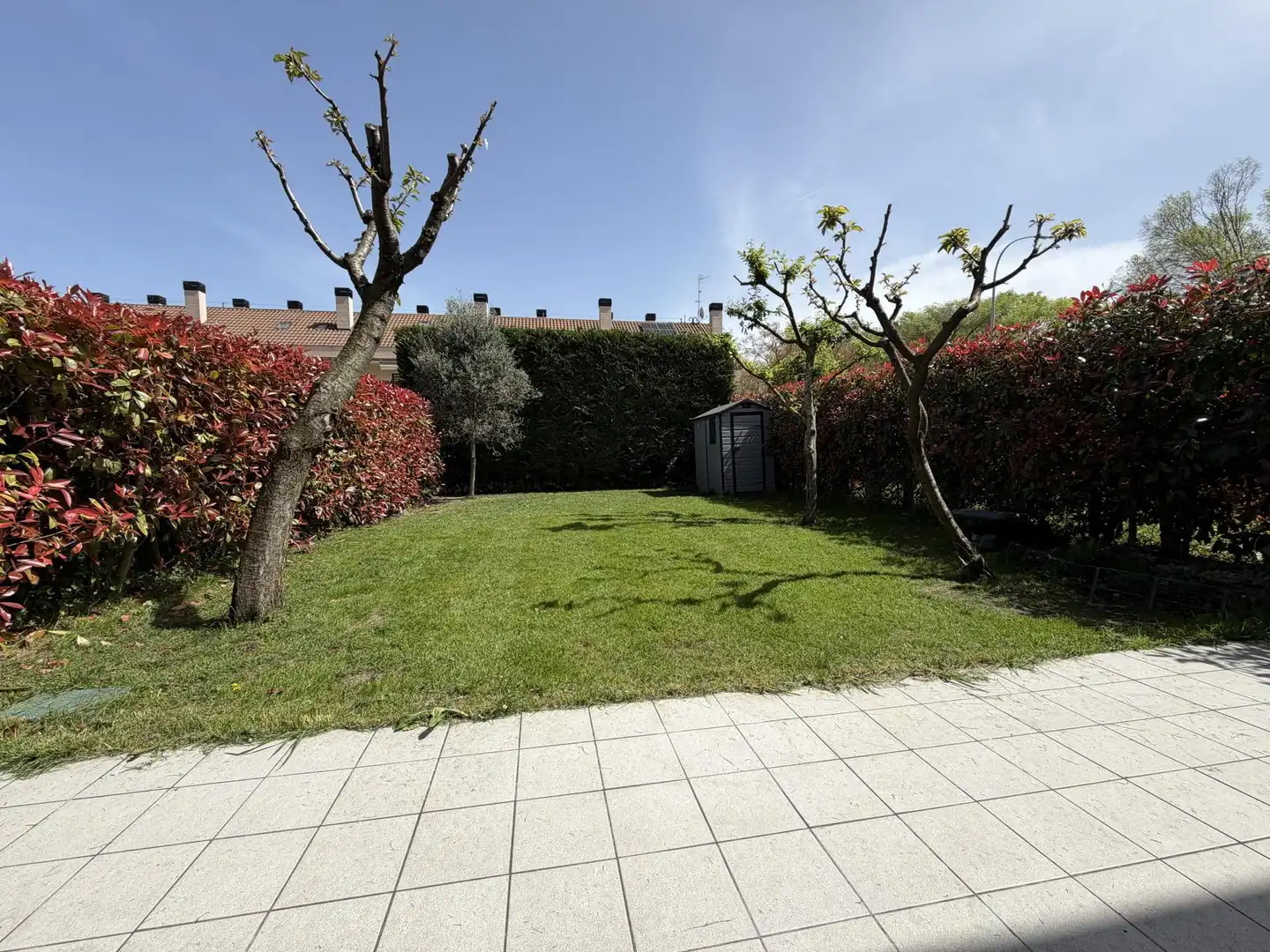 Houses for sale in Ihurraldea Kalea, 4, Vitoria - Gasteiz Garden of Houses for sale in Vitoria - Gasteiz with Terrace and Balcony