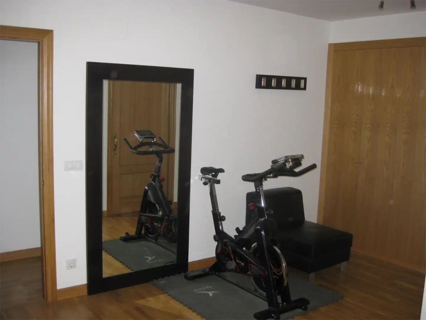 Houses for sale in Ihurraldea Kalea, 4, Vitoria - Gasteiz Bedroom of Houses for sale in Vitoria - Gasteiz with Terrace and Balcony