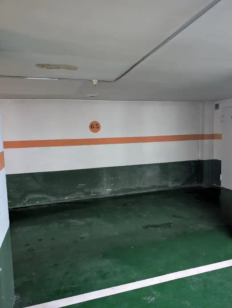 Garage for rent in Valencia