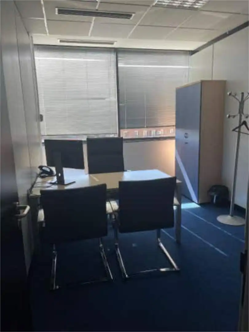 Office for rent in Costillares Office for rent in Madrid with Air Conditioner