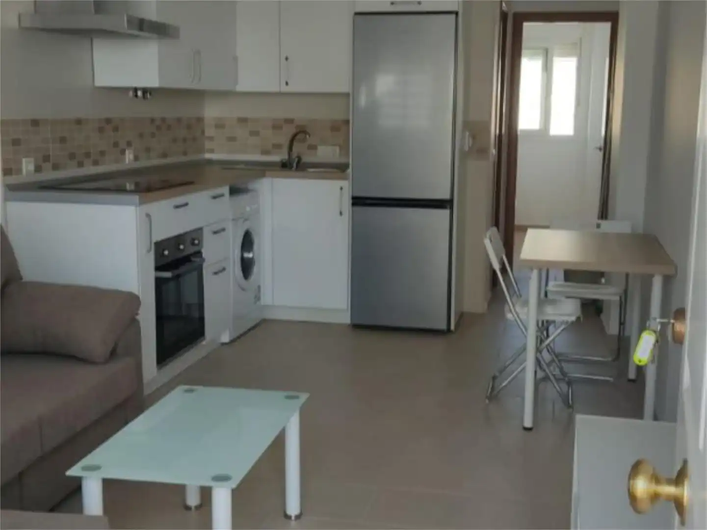 Cocina de Apartamento de alquiler en Los Barrios con Amueblado