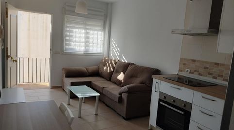 Foto 3 de Apartamento de alquiler en Calle Los Francos, 21b, Los Barrios, Cádiz