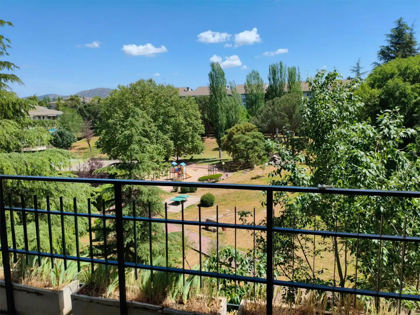 Flat for sale in Calle Mar de Fora, 9, Parque de la Coruña - Las Suertes Garden of Flat for sale in Collado Villalba with Air Conditioner, Terrace and Swimming Pool