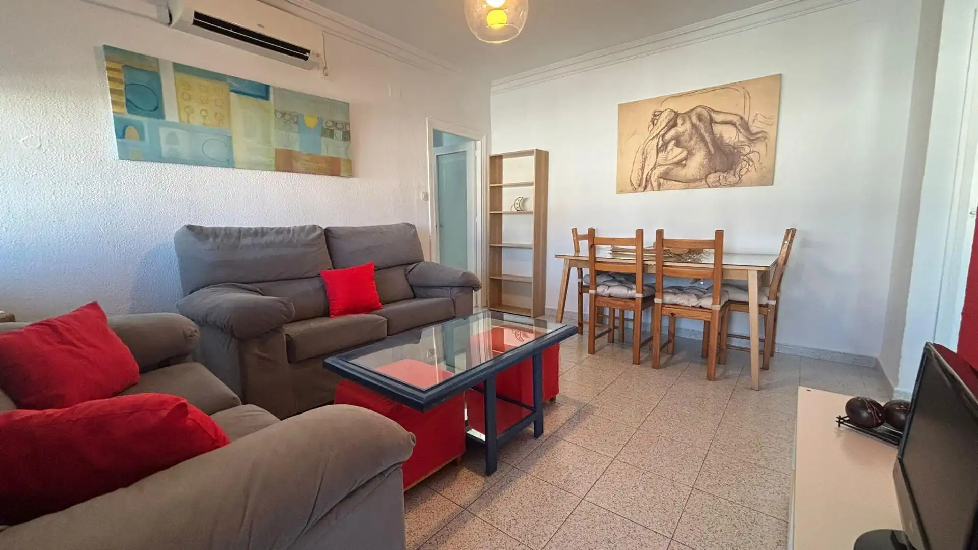 Piso de alquiler en Plaza Doctor Barraquer, 12, Doctor Barraquer - G. Renfe - Policlínico Sala de estar de Piso de alquiler en Sevilla con Aire acondicionado, Terraza y Amueblado