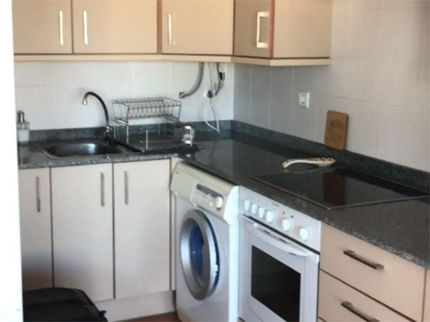 Piso en venta en Carrer Hernán Cortés, 4, Alcanar Cocina de Piso en venta en Alcanar con Aire acondicionado, Terraza y Piscina