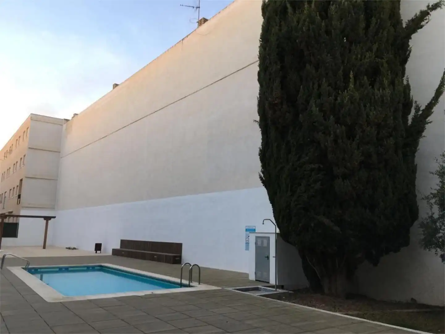 Piso en venta en Carrer Hernán Cortés, 4, Alcanar Vista exterior de Piso en venta en Alcanar con Aire acondicionado, Terraza y Piscina