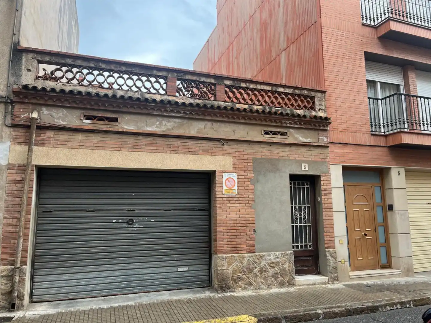 Exterior view of Detached homes for sale in Sant Feliu de Llobregat