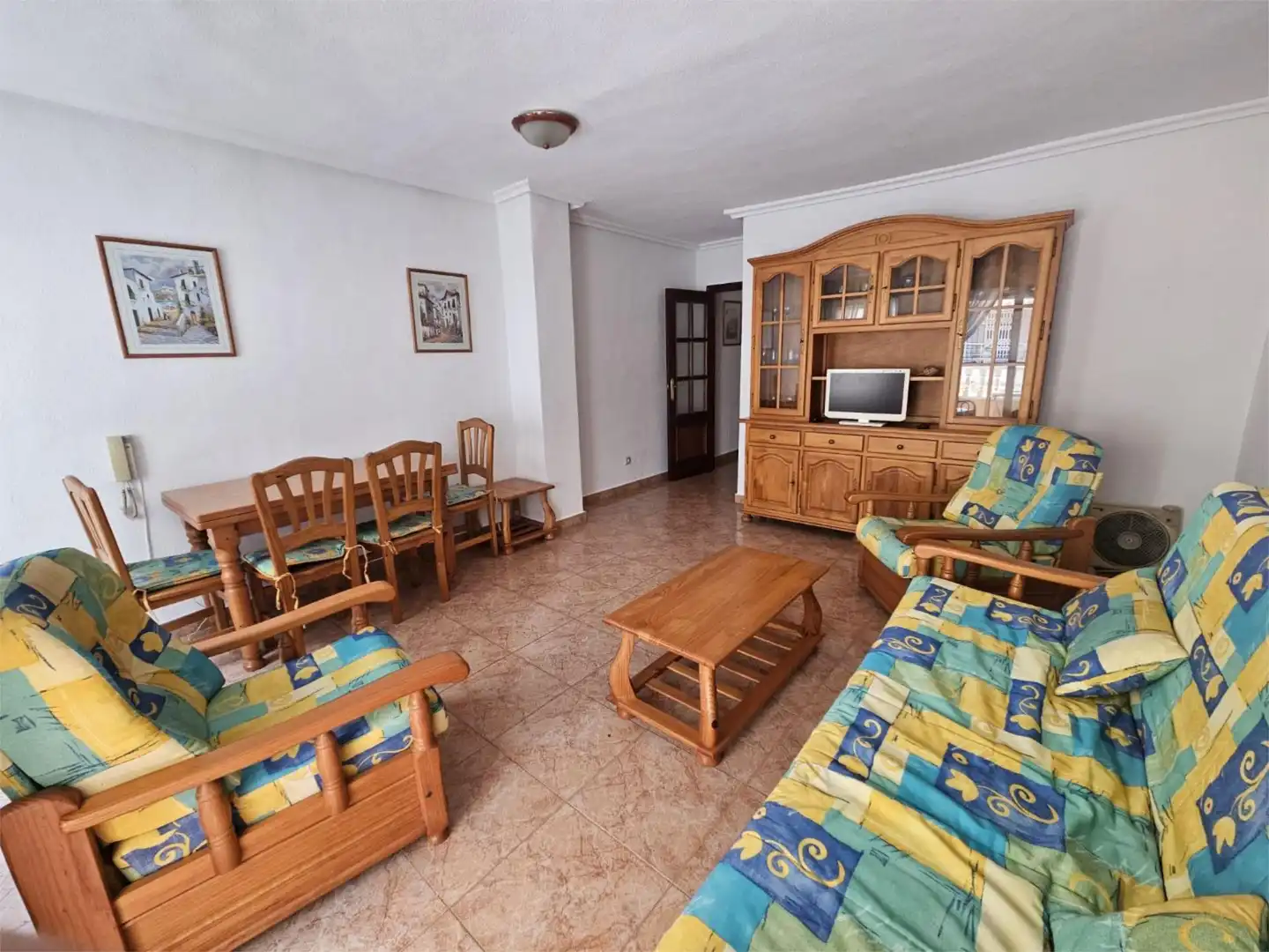 Sala d'estar de Apartament en venda en Torrevieja amb Balcó