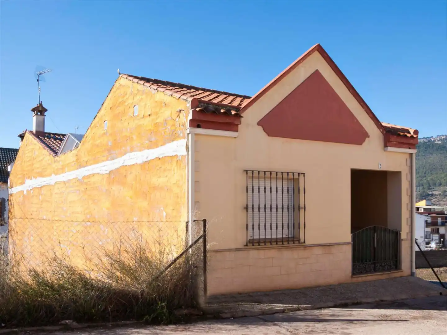Exterior view of Flat for sale in Segura de la Sierra  with Air Conditioner and Balcony