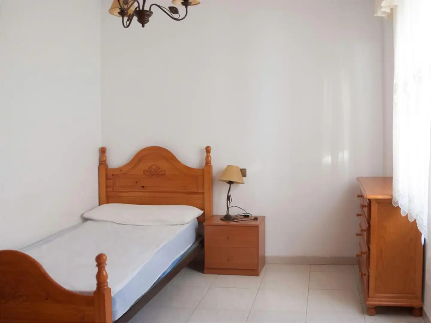 Bedroom of Flat for sale in Segura de la Sierra  with Air Conditioner and Balcony