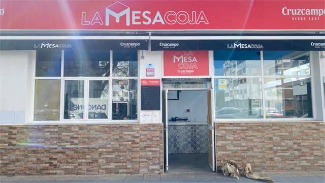 Local comercial en Alquiler en Pino Montano - Consolación