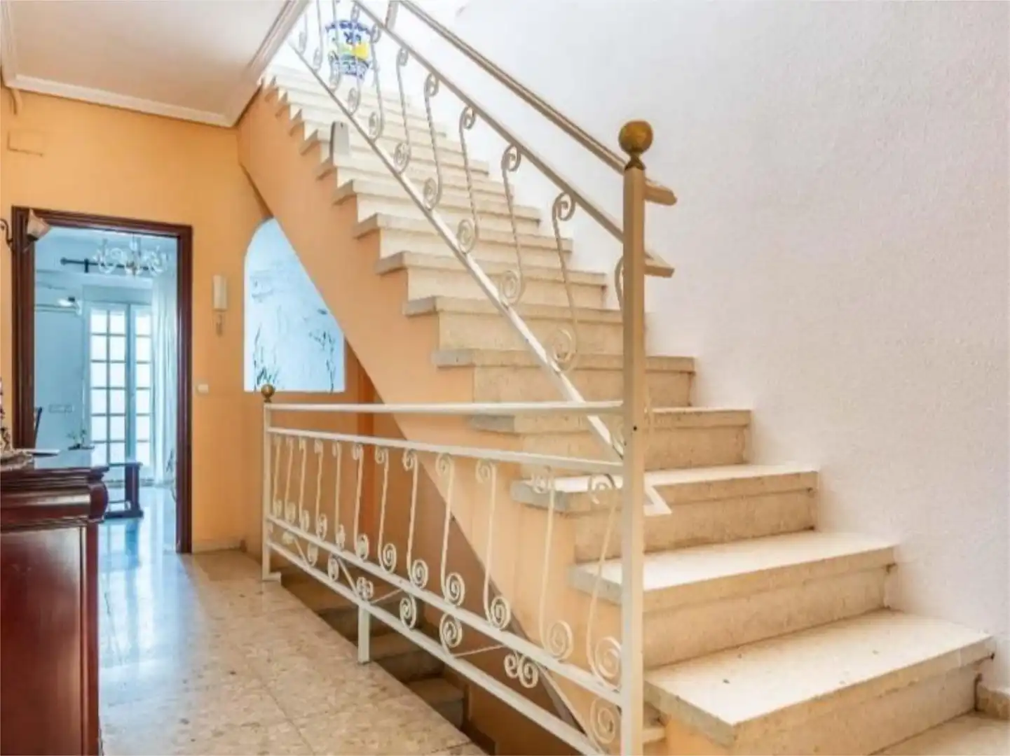 Einfamilien-Reihenhaus zum Verkauf in Calle Cristina Hoyos, 8, La Plata Einfamilien-Reihenhaus zum Verkauf in Sevilla Capital mit Klimaanlage, Terrasse und Balkon