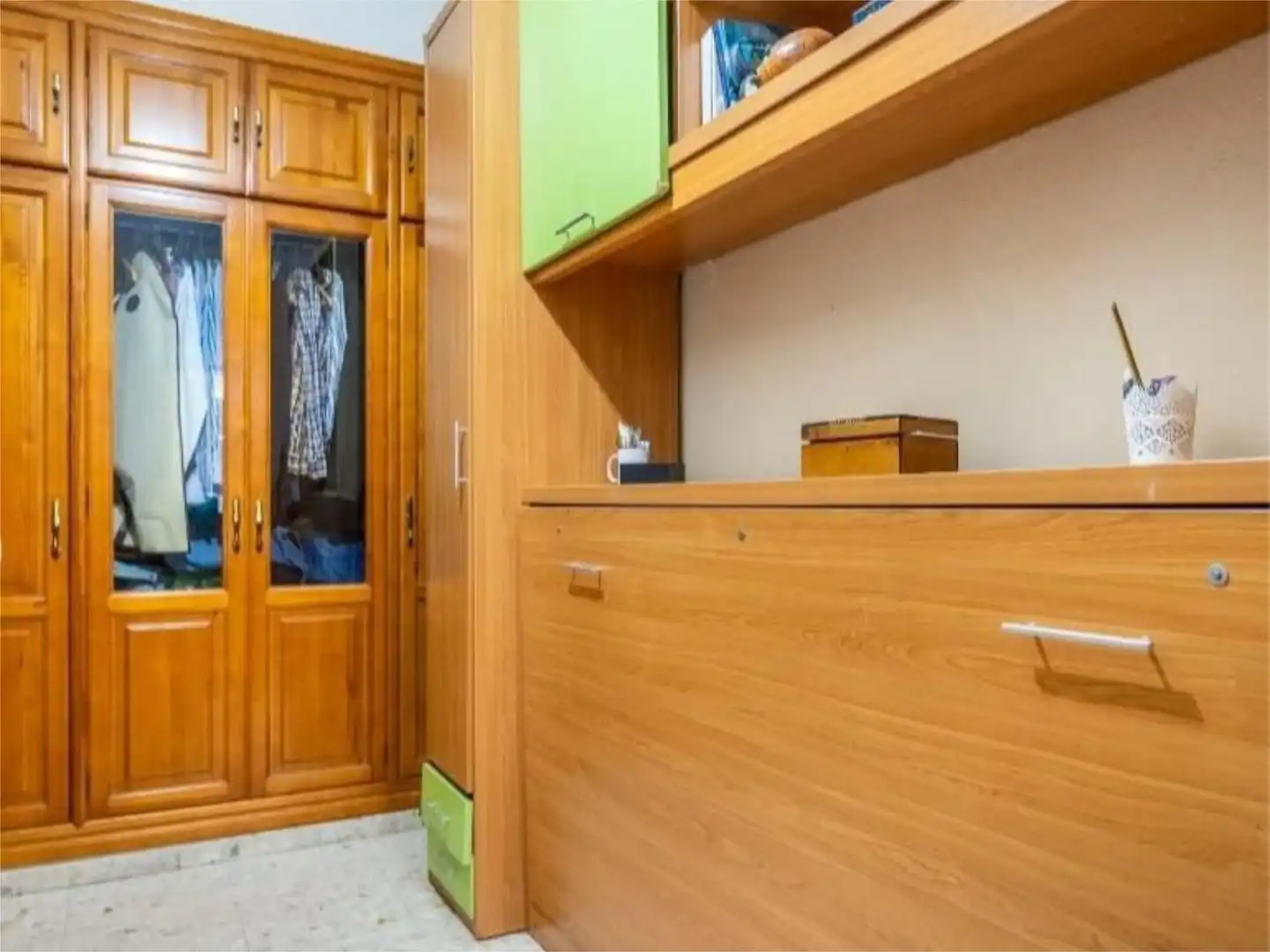 Einfamilien-Reihenhaus zum Verkauf in Calle Cristina Hoyos, 8, La Plata Einfamilien-Reihenhaus zum Verkauf in Sevilla Capital mit Klimaanlage, Terrasse und Balkon