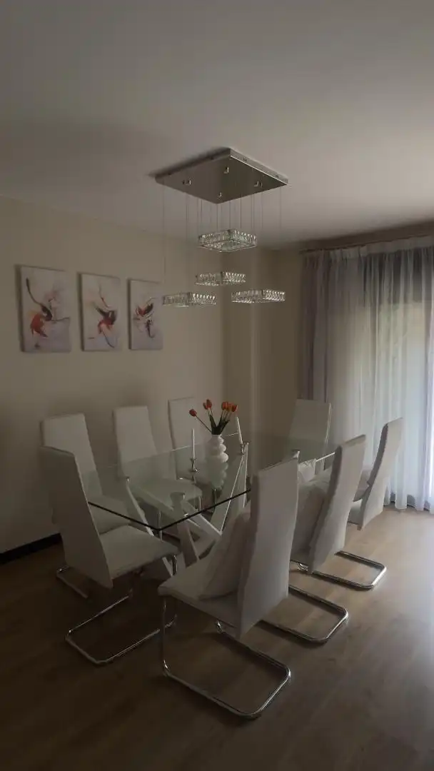 Room in Calle Hungría, Urb. Belvalle Room in Calle Hungría, Urb. Belvalle