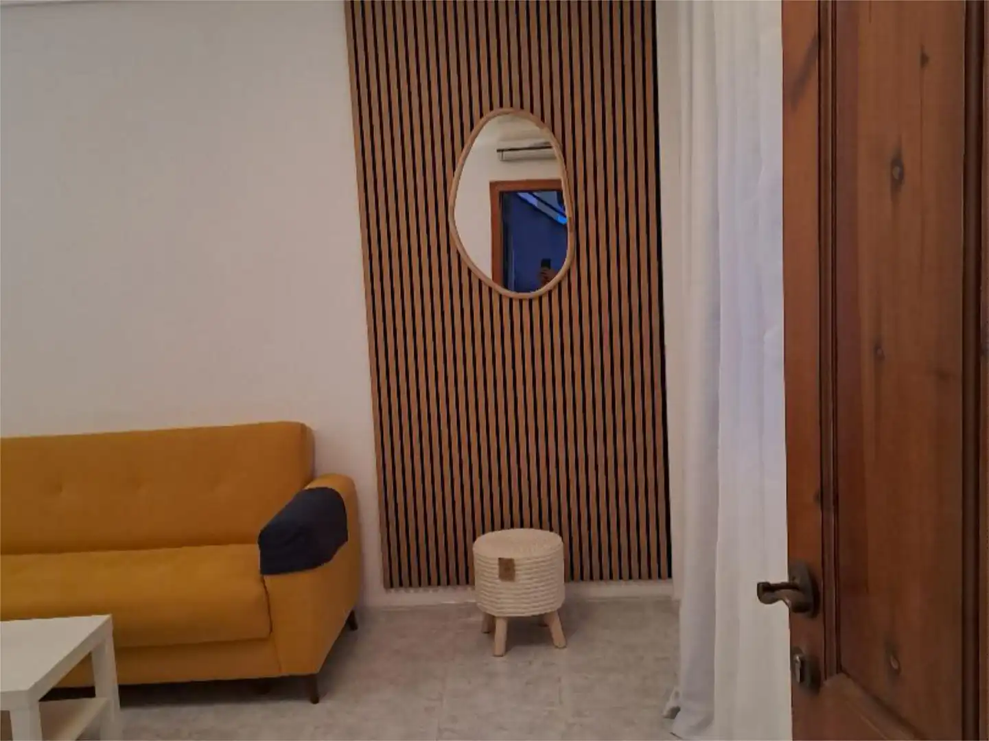 Casa o xalet de lloguer a Calle Columbretes, 111, Villamartín - Las Filipinas