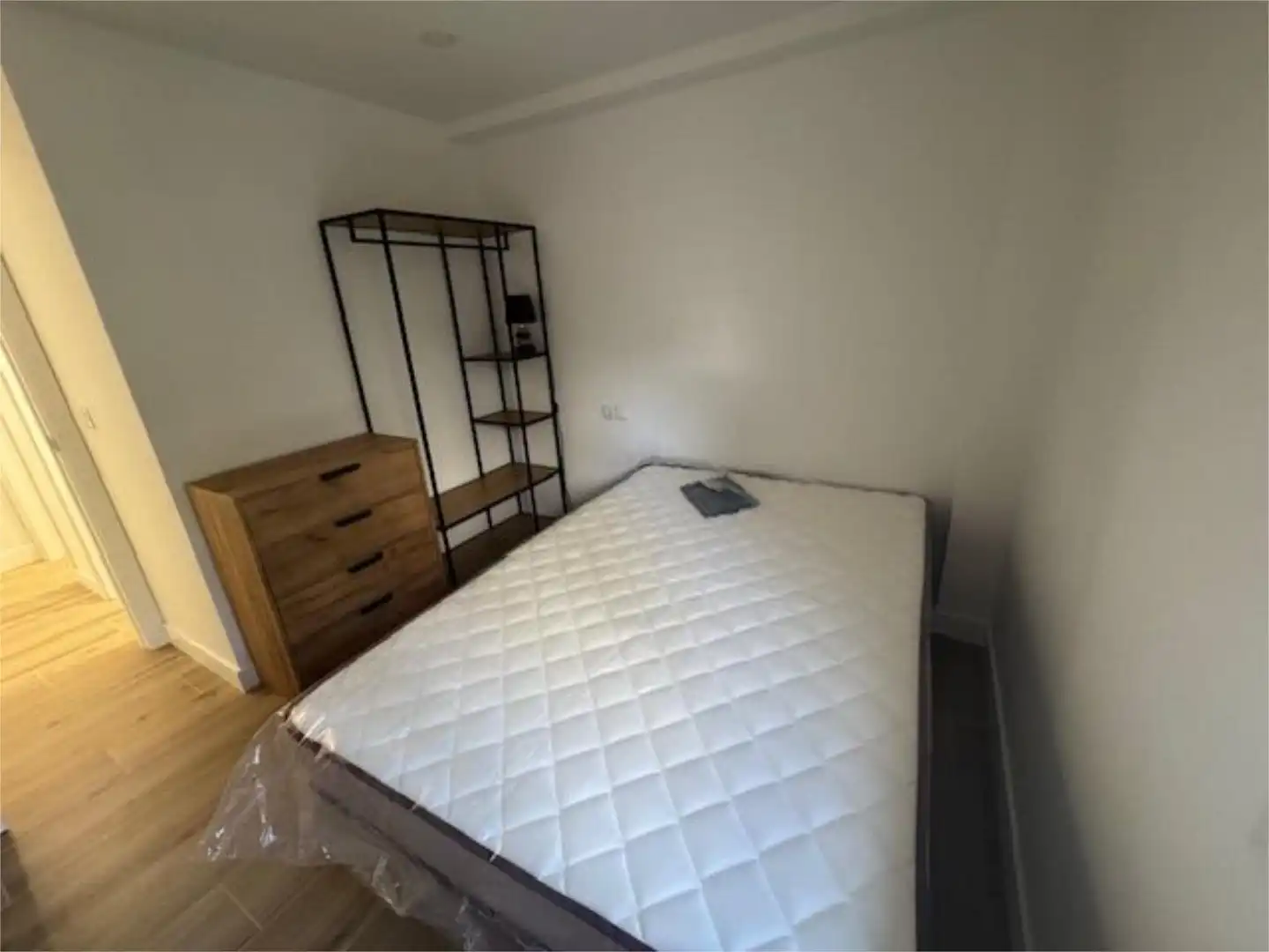 Wohnung zur Miete in Plaza Buen Pastor Niño, 1, San Pablo Schlafzimmer von Wohnung zur Miete in Sevilla Capital mit Klimaanlage