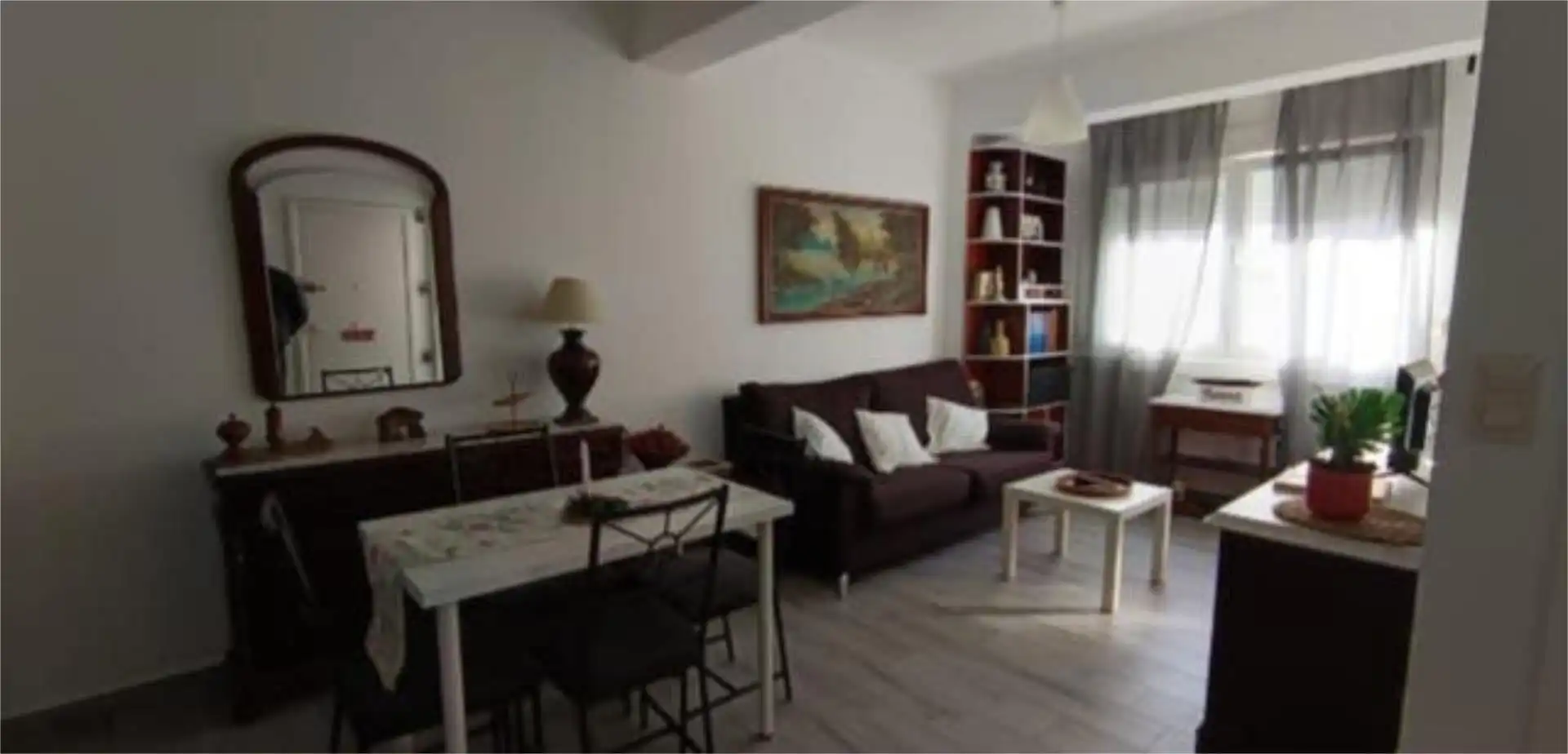Piso de alquiler en Os Mallos Sala de estar de Piso de alquiler en A Coruña Capital