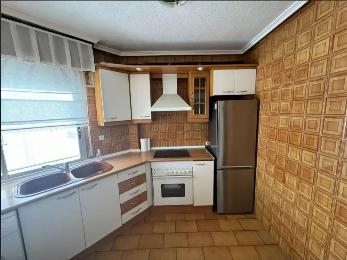 Cocina de Piso de alquiler en León Capital  con Calefacción, Terraza y Amueblado