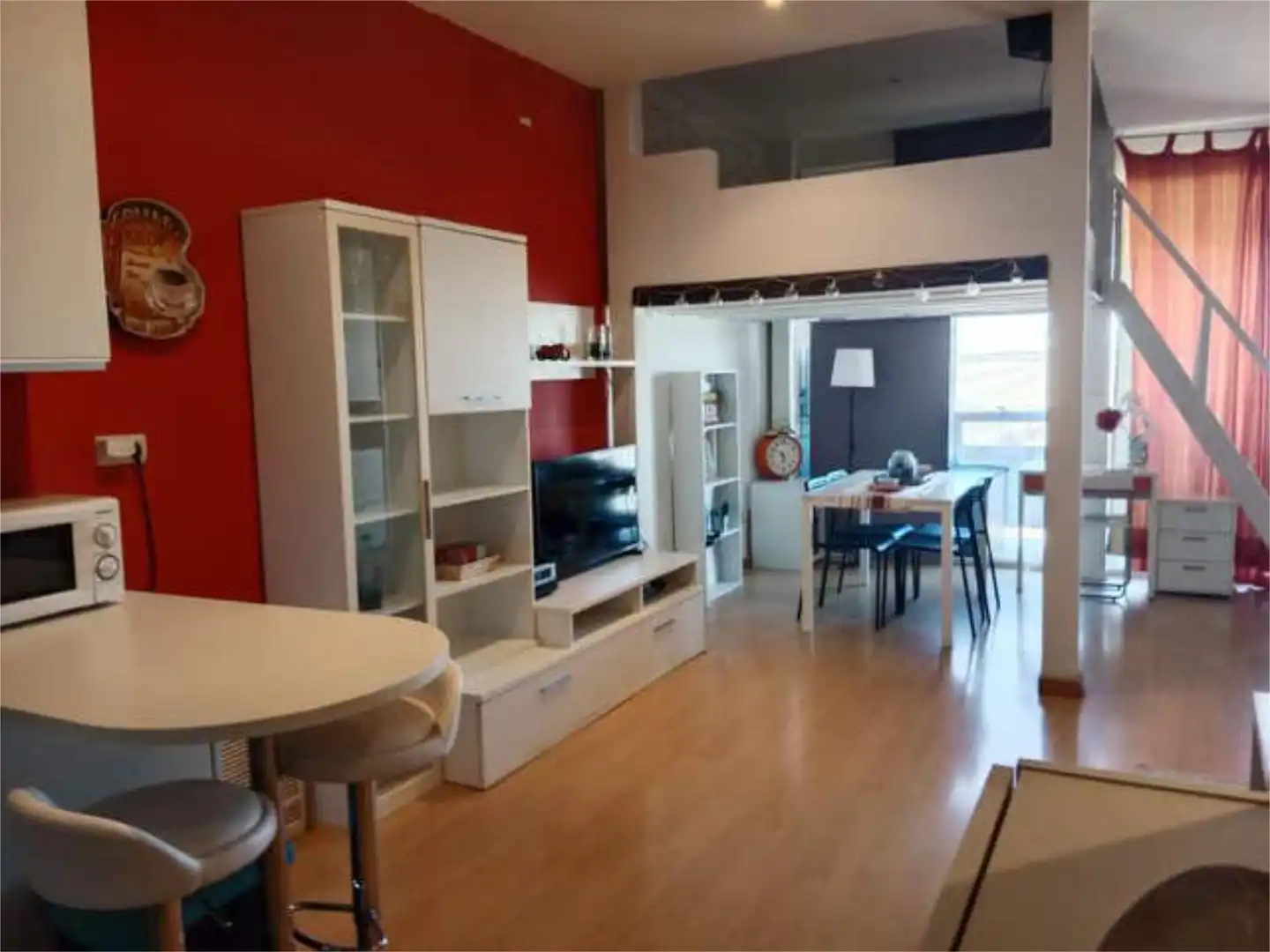 Sala de estar de Piso de alquiler en  Madrid Capital con Jardín privado, Terraza y Amueblado