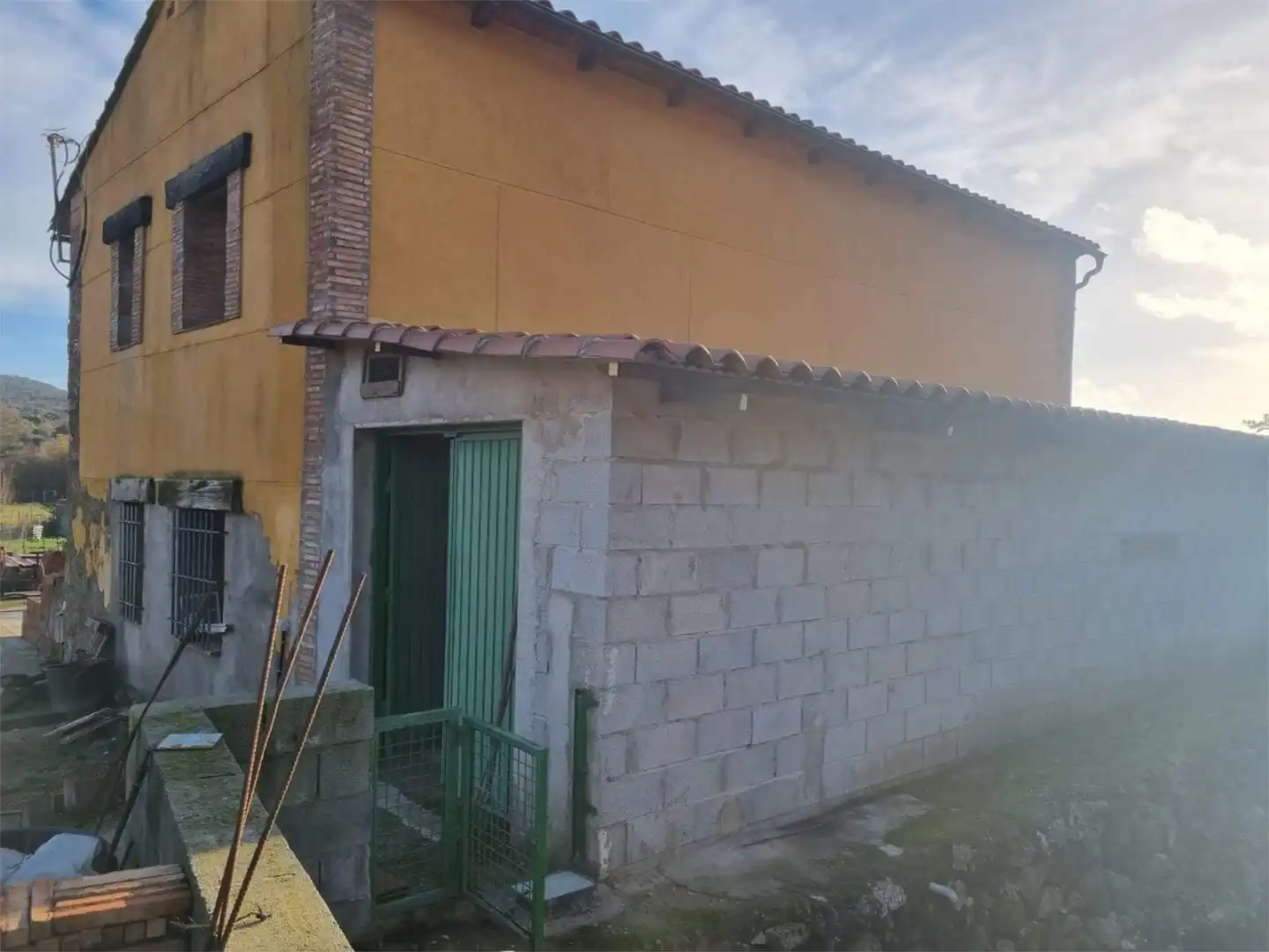 Finca rústica en venta en Avenida Gabriel y Galán, 2, Zona Norte - Hospital - Urbanizaciones Vista exterior de Finca rústica en venta en Plasencia