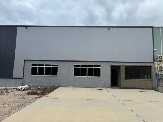 Nave industrial en Alquiler en Ágreda
