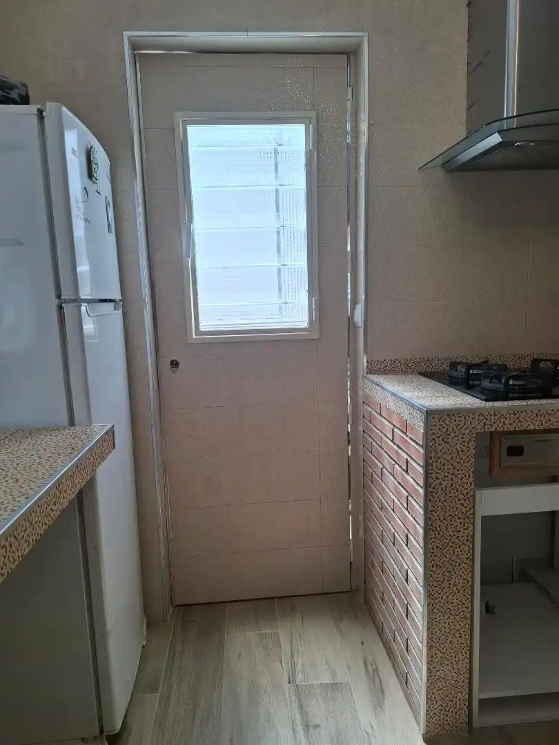 Wohnung zum Verkauf in Calle Codorniz, 39, Los Pájaros Küche von Wohnung zum Verkauf in Sevilla mit Privatgarten