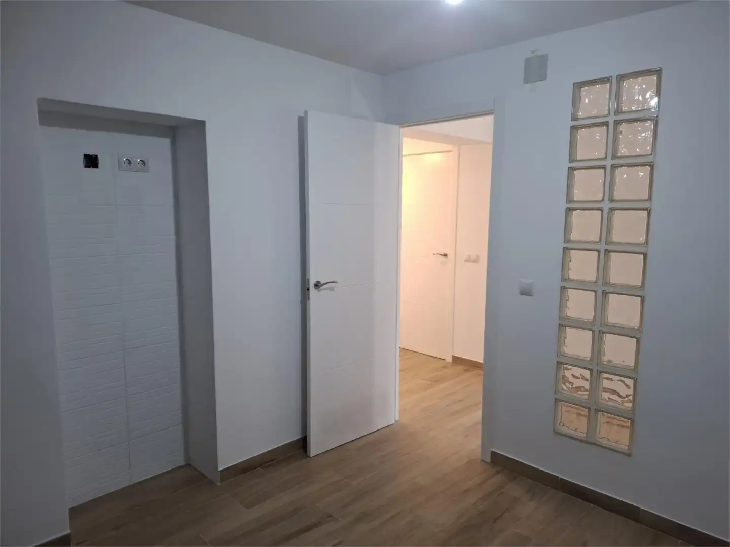 Wohnung zum Verkauf in Calle Codorniz, 39, Los Pájaros Wohnung zum Verkauf in Sevilla mit Privatgarten