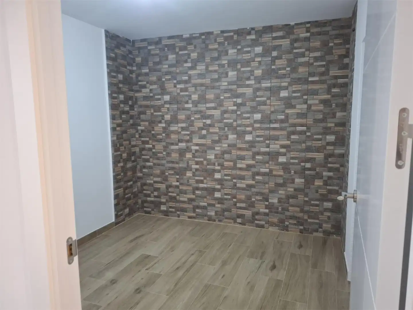 Wohnung zum Verkauf in Calle Codorniz, 39, Los Pájaros Wohnung zum Verkauf in Sevilla mit Privatgarten