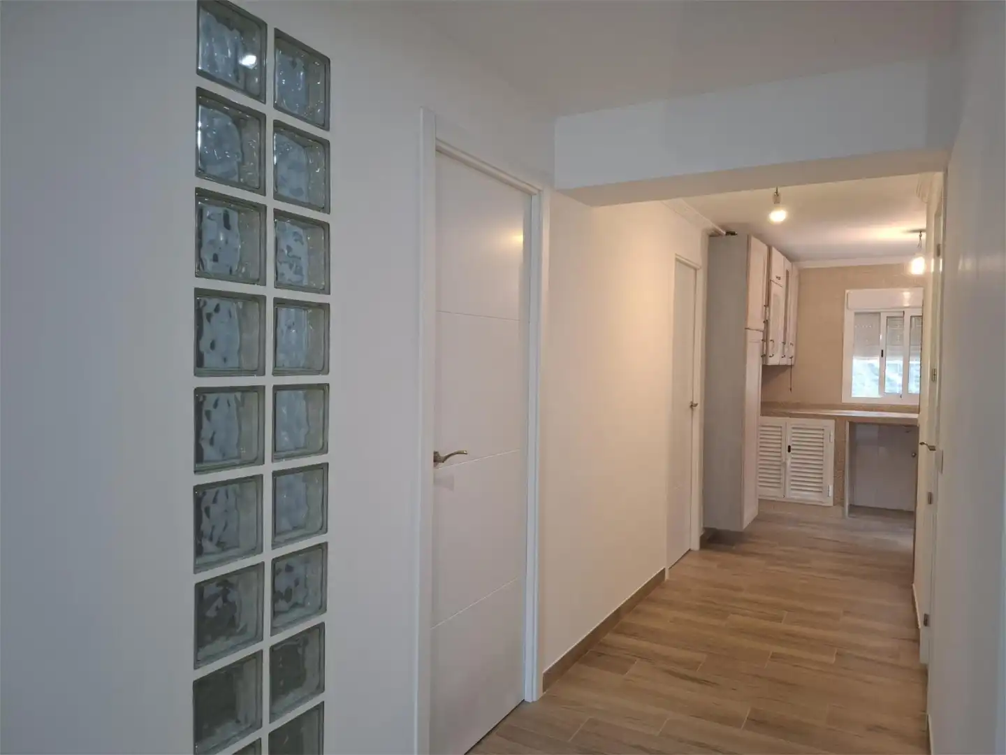 Wohnung zum Verkauf in Calle Codorniz, 39, Los Pájaros Wohnung zum Verkauf in Sevilla mit Privatgarten