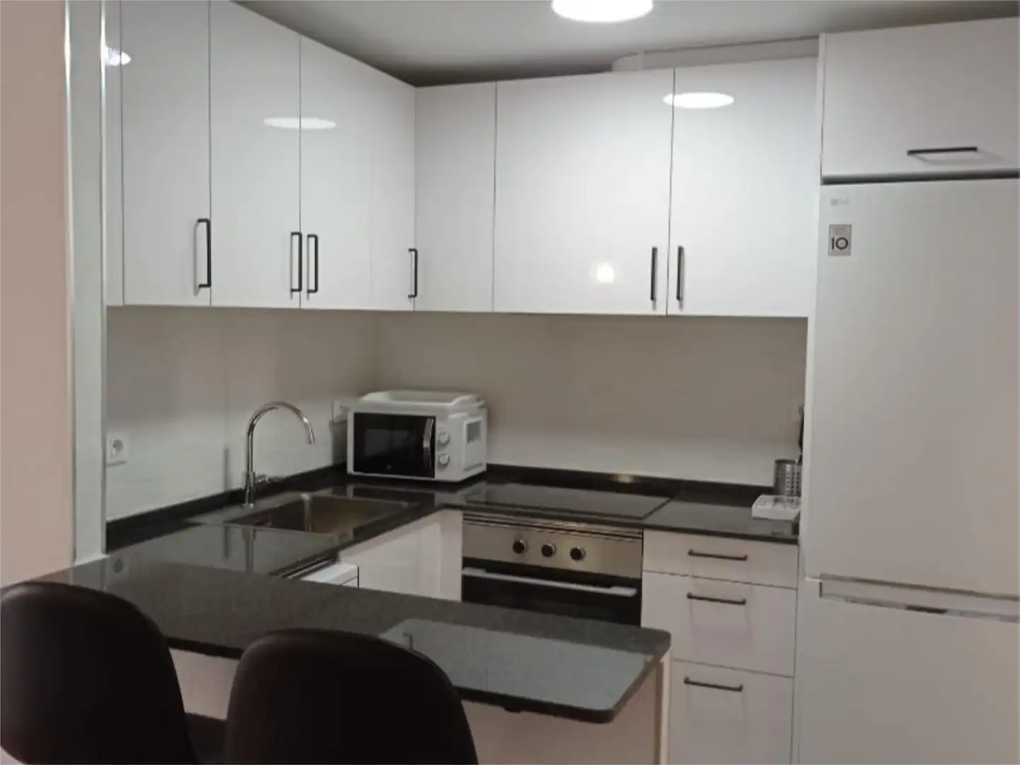 Küche von Wohnung zur Miete in Fuengirola mit Klimaanlage, Parkett und Terrasse