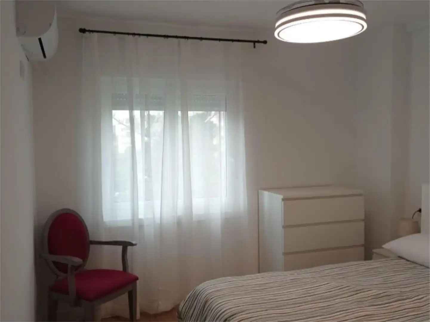 Schlafzimmer von Wohnung zur Miete in Fuengirola mit Klimaanlage, Parkett und Terrasse